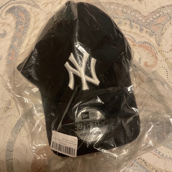 New Era New York Yankees 39thirty M/L - Picture 1 of 2